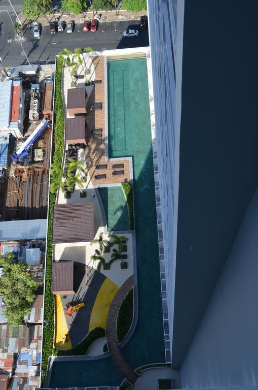 Jovic'S Condo At Breeze Residences. Manila Exterior photo